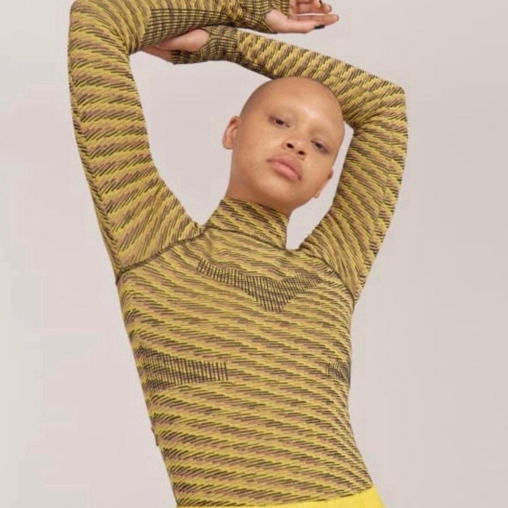 Stella McCartney Yellow and Black Long Sleeve Top